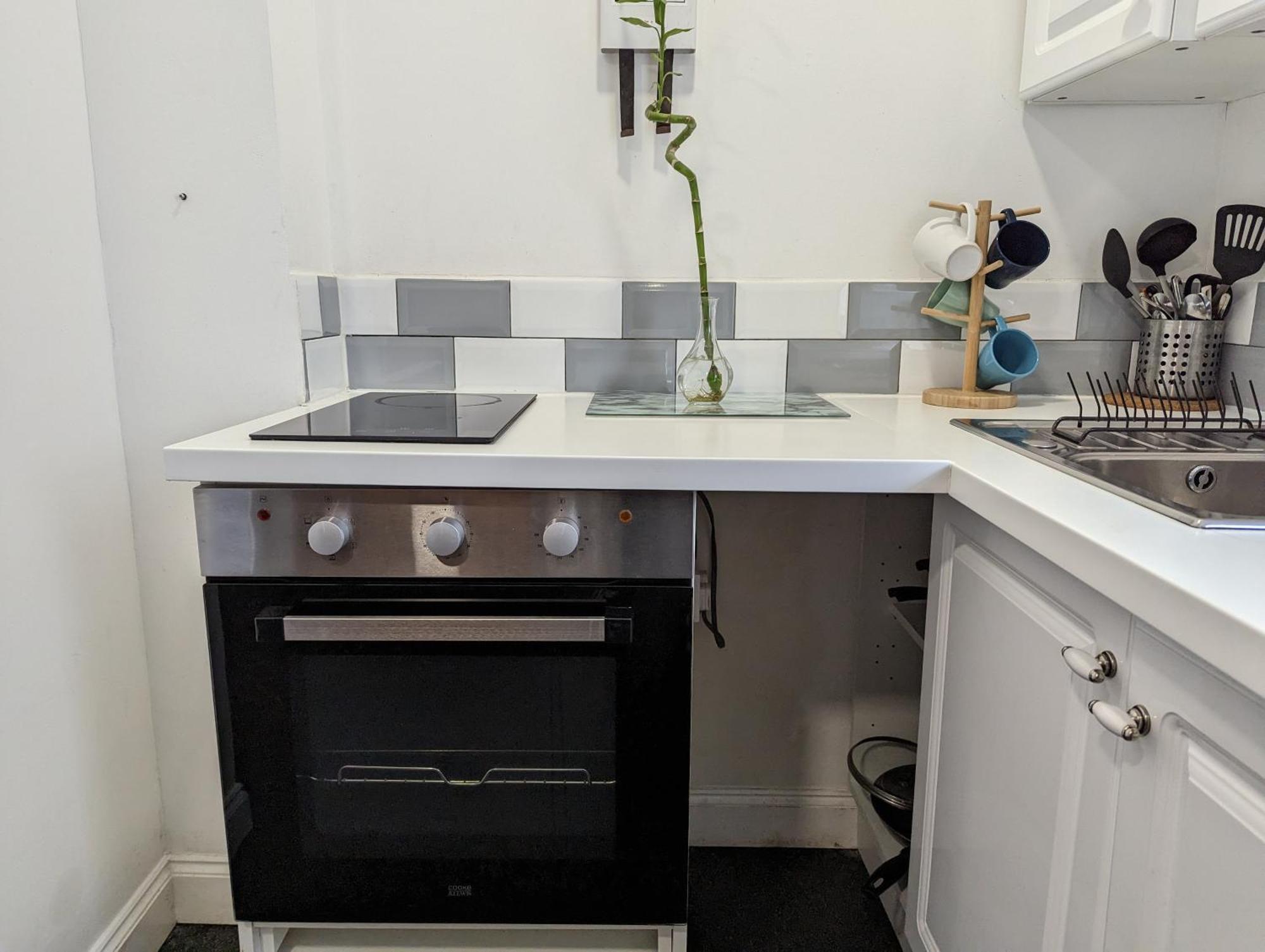 Serene 1 Bedroom Flat In Roath Cardiff Ngoại thất bức ảnh