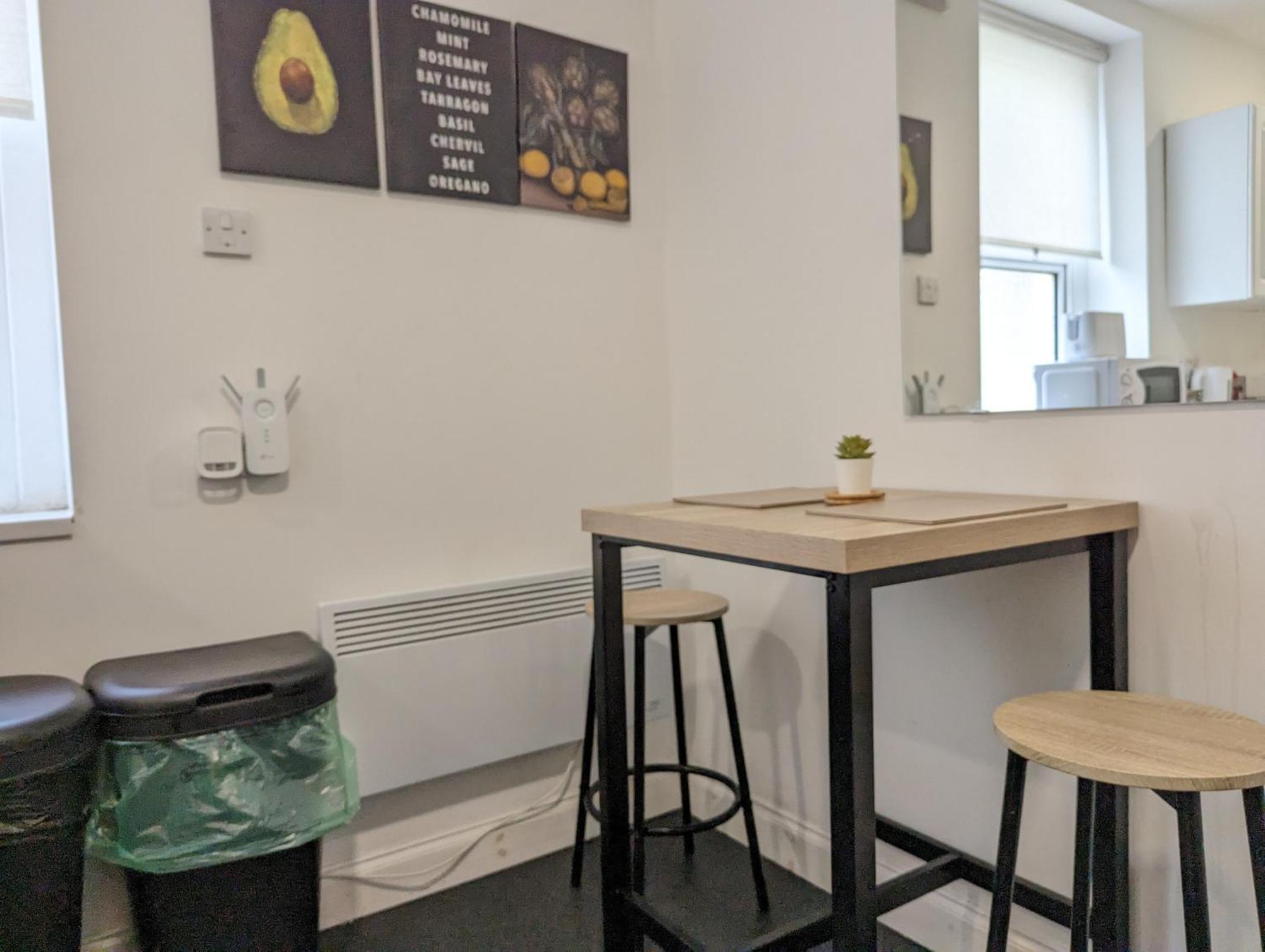 Serene 1 Bedroom Flat In Roath Cardiff Ngoại thất bức ảnh