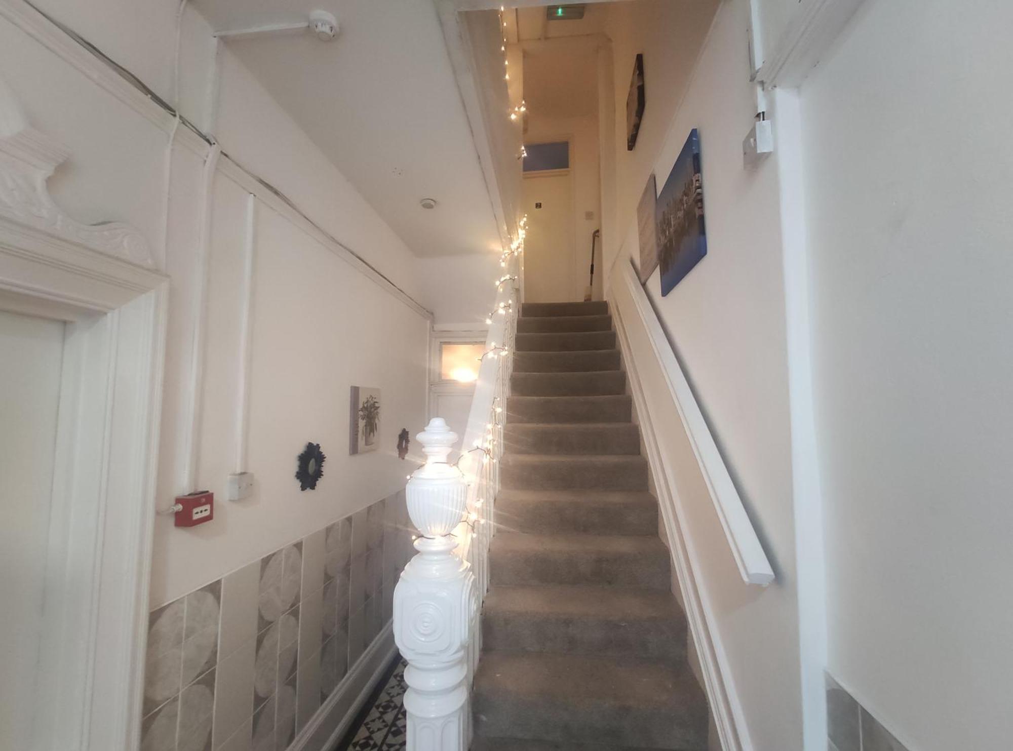 Serene 1 Bedroom Flat In Roath Cardiff Ngoại thất bức ảnh