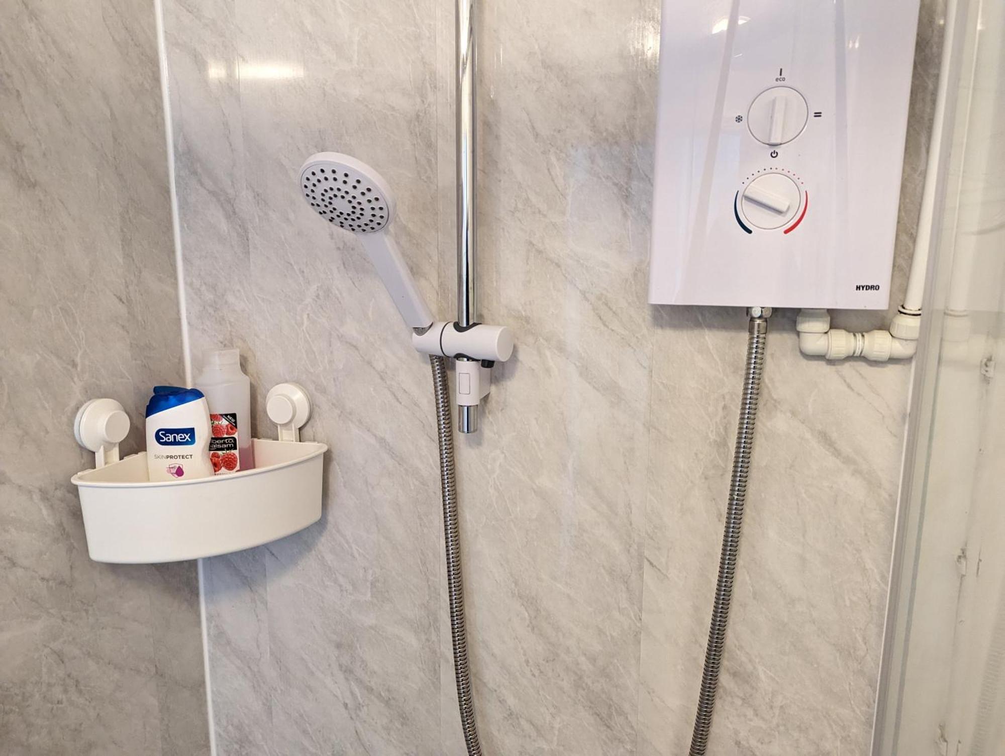 Serene 1 Bedroom Flat In Roath Cardiff Ngoại thất bức ảnh