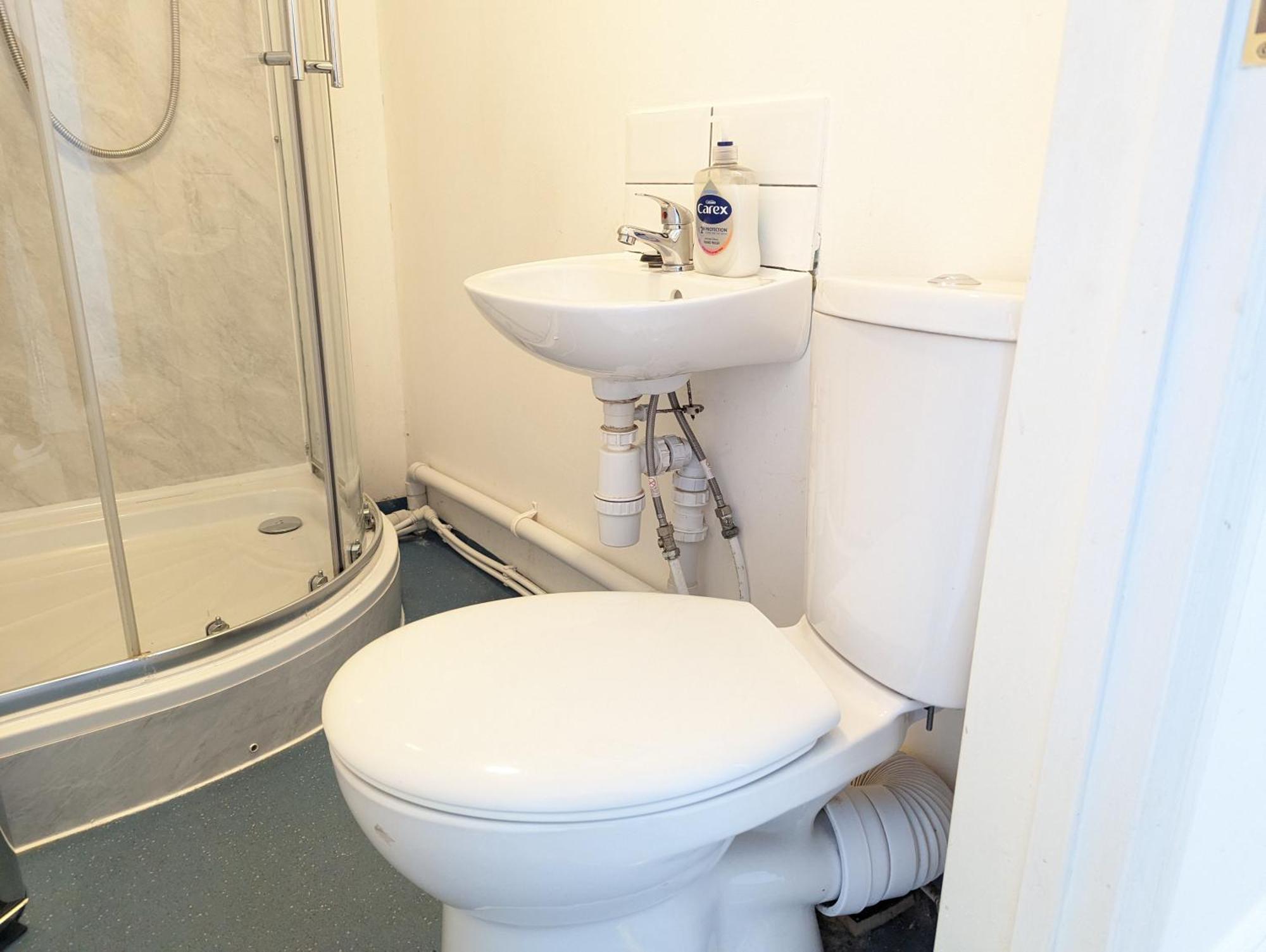 Serene 1 Bedroom Flat In Roath Cardiff Ngoại thất bức ảnh