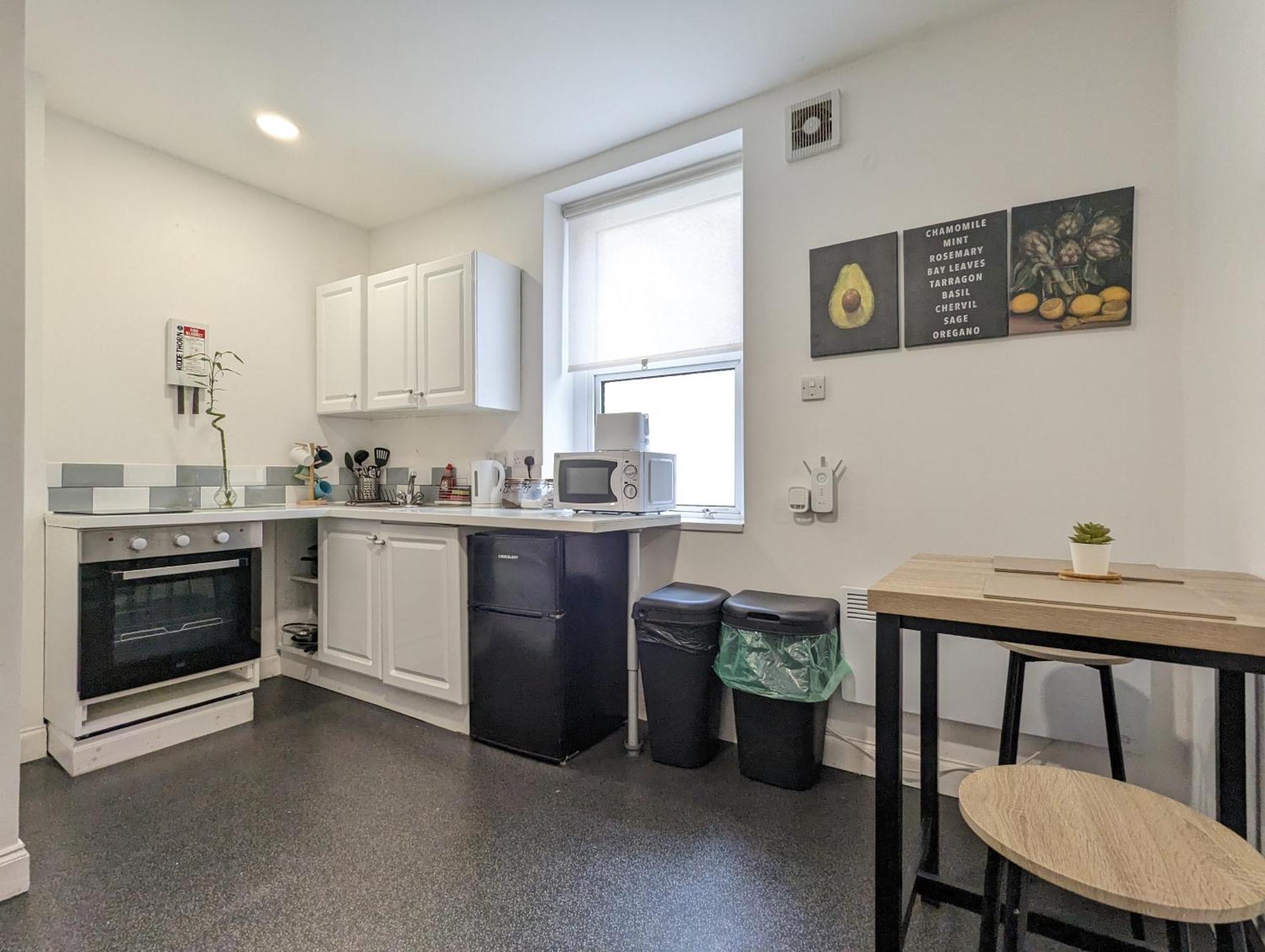 Serene 1 Bedroom Flat In Roath Cardiff Ngoại thất bức ảnh